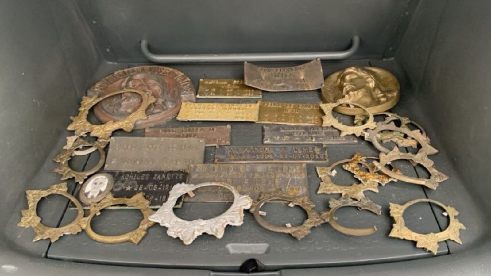 Peças de bronze sorocabanices