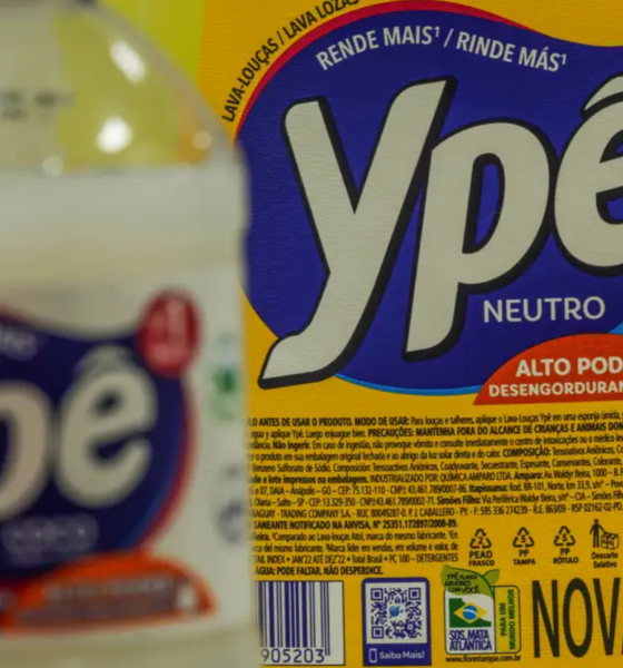 Detergent bottle labeled Ypê Neutro with yellow packaging and bold blue logo close up on the product label